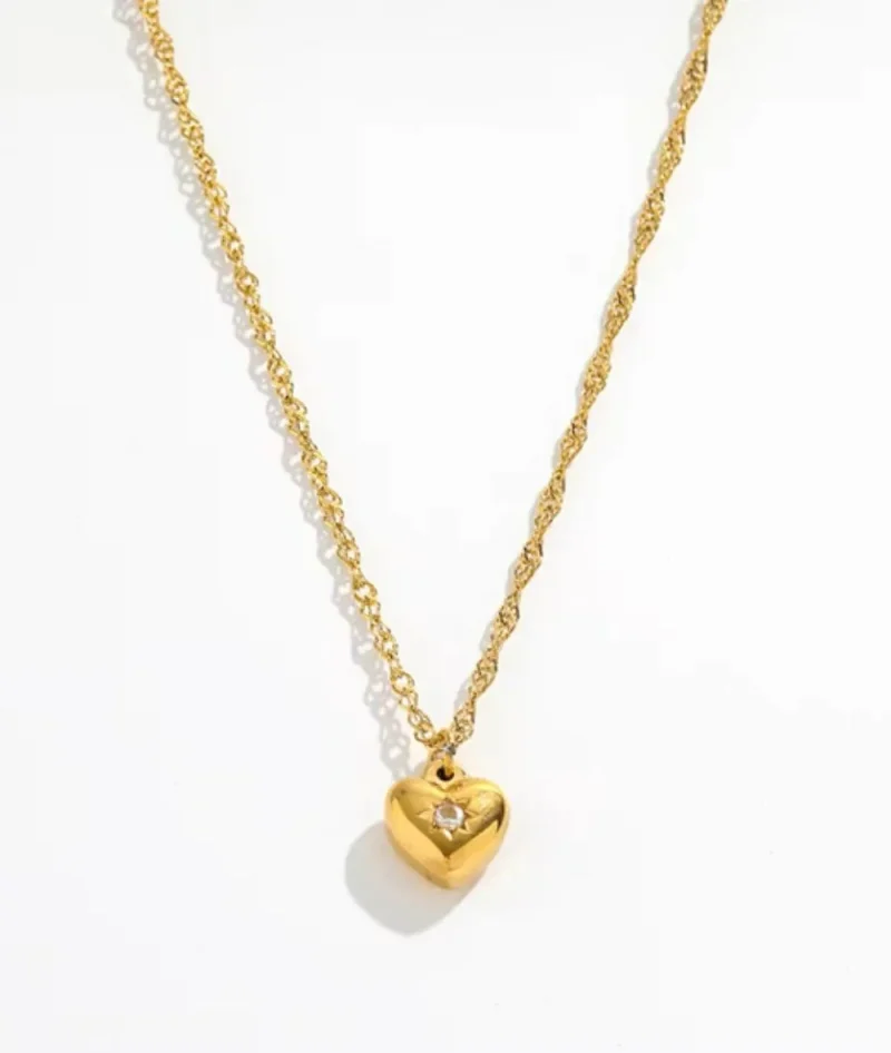 18k gold heart pendant nude rose vintage